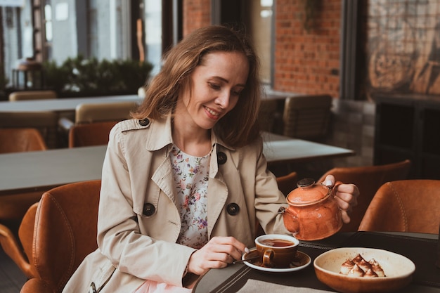 Professional tea services across the Golden Triangle